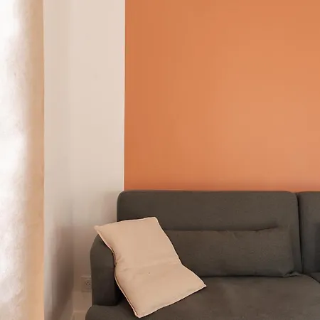 Lejlighed T2 Design Refait A Neuf Rer C Direct Paris *