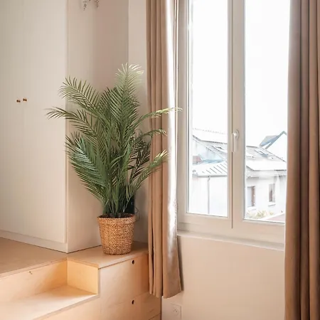 T2 Design Refait A Neuf Rer C Direct Paris Choisy-le-Roi