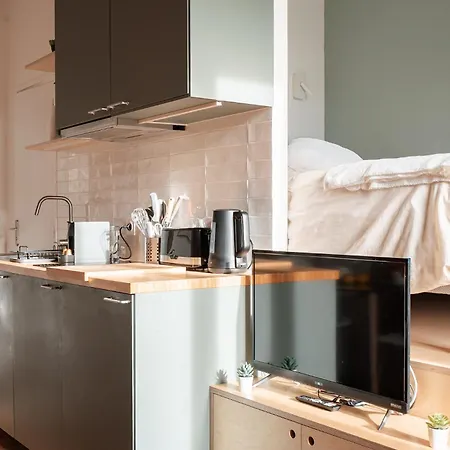 Apartment T2 Design Refait A Neuf Rer C Direct Paris *