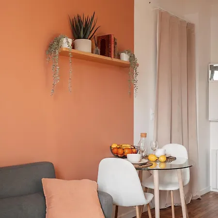 T2 Design Refait A Neuf Rer C Direct Paris Apartment *